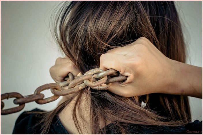 girl, told, left, abusive, relationship