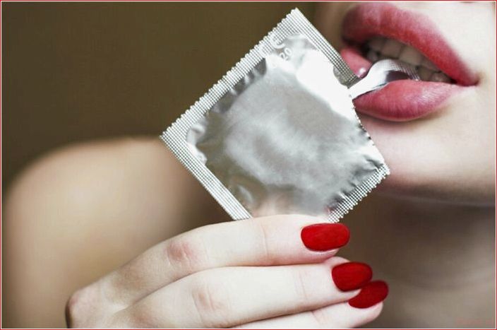 5 способов обезопасить себя после секса. Меры профилактики и препараты ways, to protect, sex