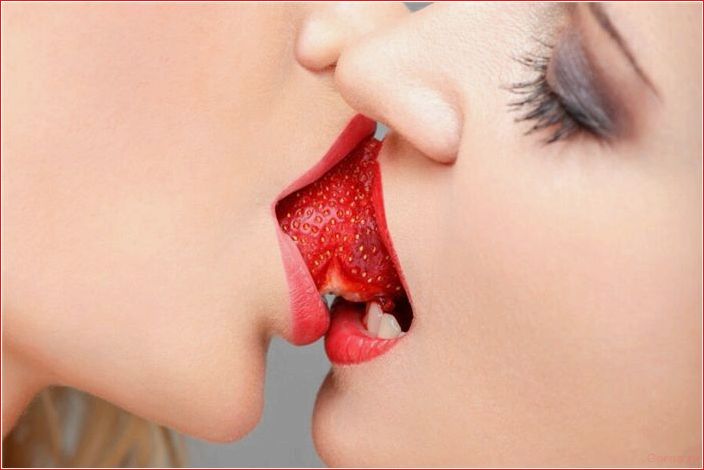 обычные, девушки, смотрят, лесбийское