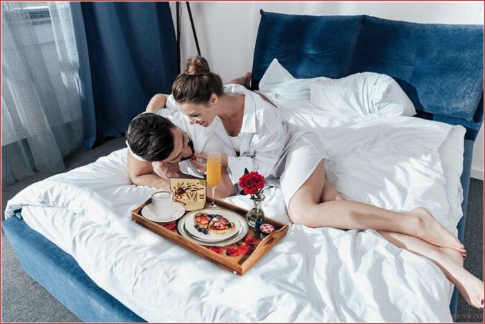 food, breakfast, bed, wake up