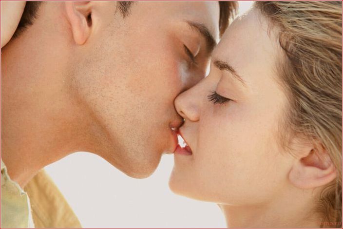 Передается ли коронавирус при поцелуе? transmitted, coronavirus, kiss