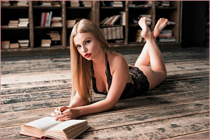 список, книг, похожих, оттенков, серого