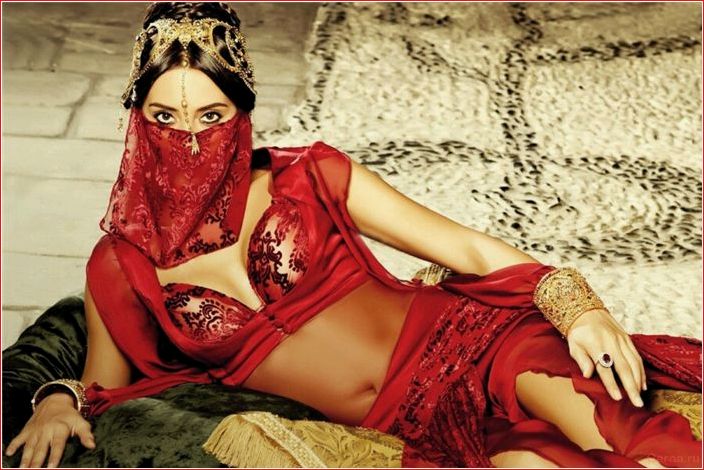 beautiful, Arab, women, secrets, given