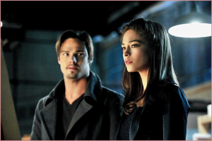 series similar, The Vampire Diaries